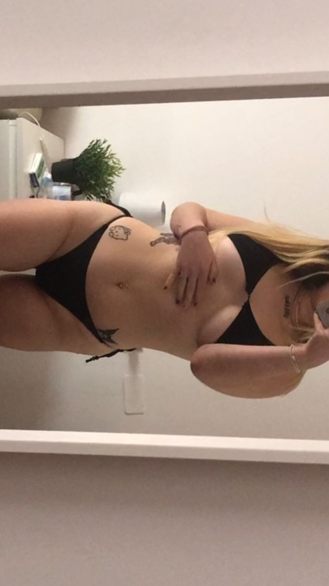 blondietabacorubio header picture leakfans.com