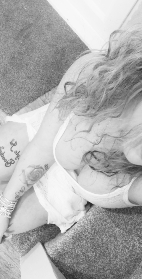 blueastheocean header picture leakfans.com