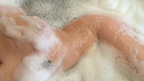 bluue30 header picture leakfans.com