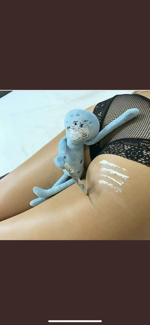 borrowedsanityy header picture leakfans.com