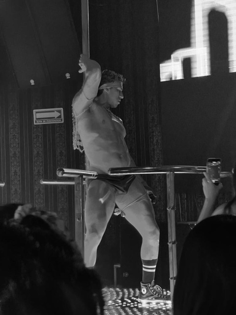 brandonaraizaoff header picture leakfans.com