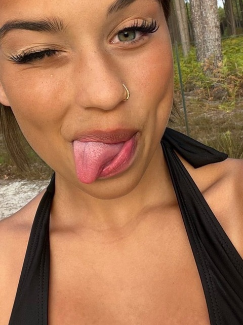 by_shaiiii header picture leakfans.com