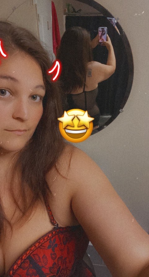 candygirl32 header picture leakfans.com