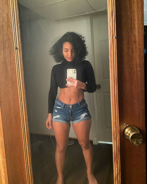 canela04 header picture leakfans.com