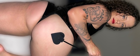 captivatingcumming header picture leakfans.com