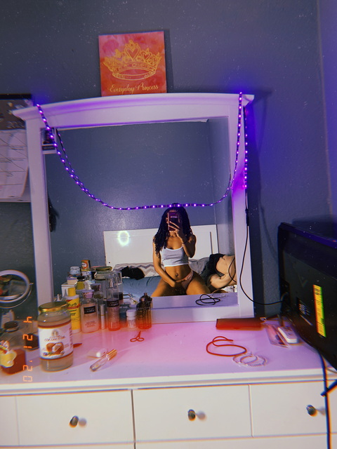 carameldrop111 header picture leakfans.com