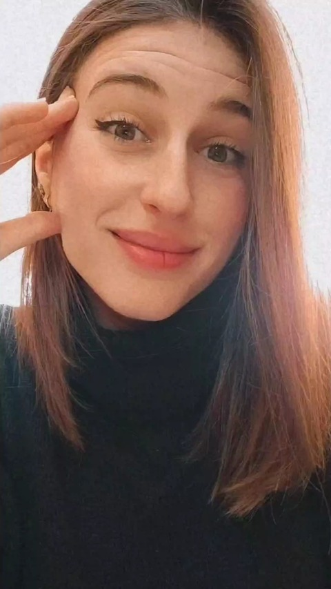 caramelitofiufiu header picture leakfans.com