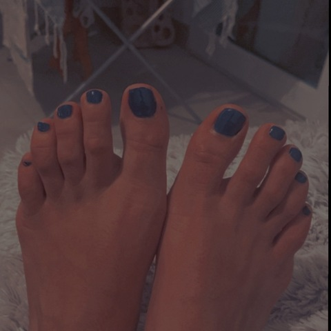 Header of carlasfeet902