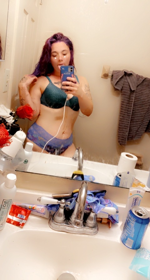 carolann666 header picture leakfans.com