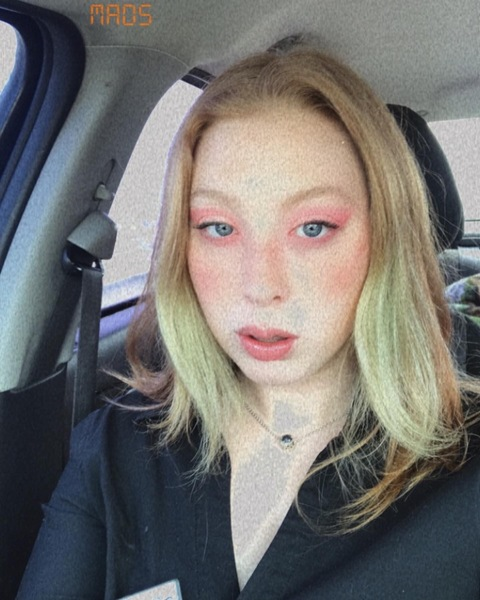 cashmissmads header picture leakfans.com