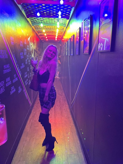 catelinrose header picture leakfans.com