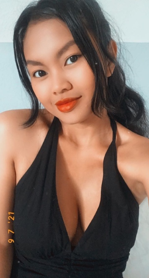 caylaaa header picture leakfans.com