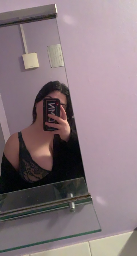 cee99xox header picture leakfans.com