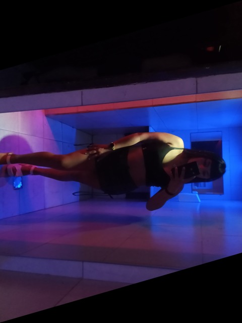 celehot header picture leakfans.com