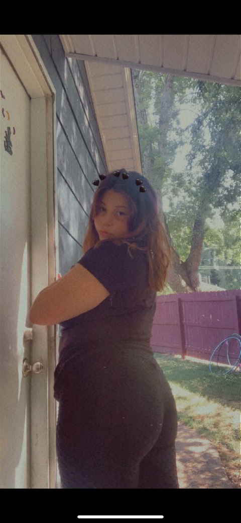 ceramarie02 header picture leakfans.com