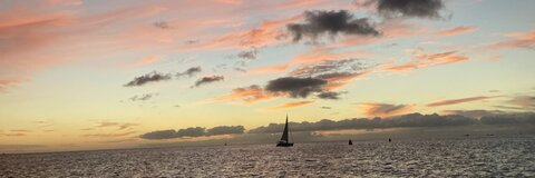 charlyjeen1 header picture leakfans.com