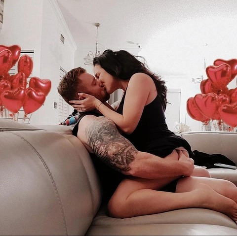 checambur header picture leakfans.com