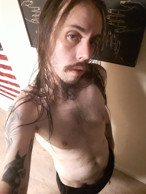 cheshire_wolf header picture leakfans.com