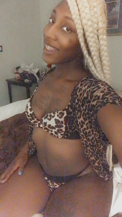 chocolatebhlaze header picture leakfans.com