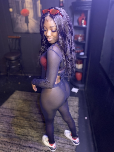 chocolatedoll27 header picture leakfans.com