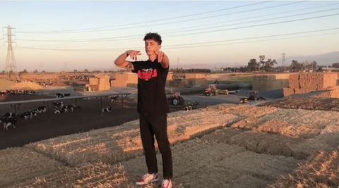 chris_love1059 header picture leakfans.com