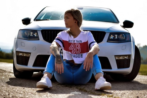 chrischtiin header picture leakfans.com