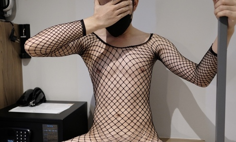 ck69_96 header picture leakfans.com