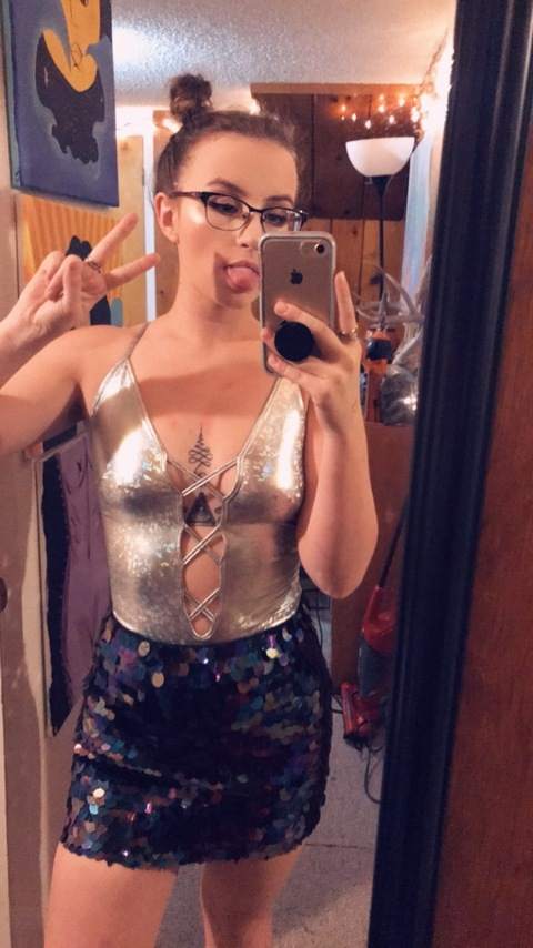 classictayyy header picture leakfans.com