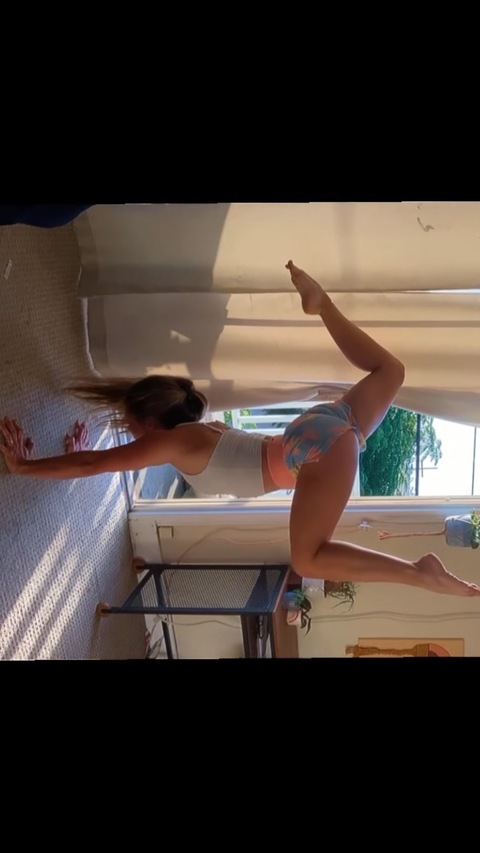 coachamylou header picture leakfans.com