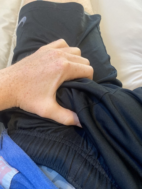 college_boy_69 header picture leakfans.com