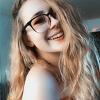 cosmiccakefree profile picture leakfans.com