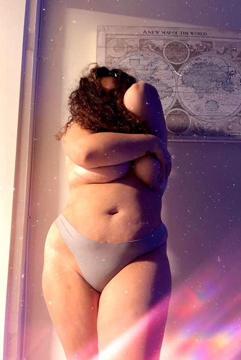 cosmiccurves header picture leakfans.com