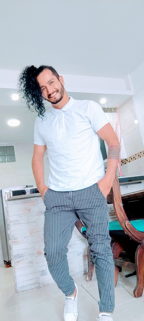 crespitos header picture leakfans.com