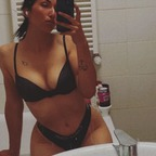 cristinutza18 profile picture leakfans.com