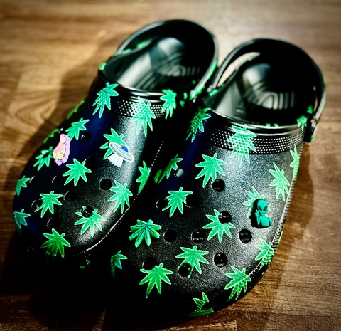 crocsandsocks header picture leakfans.com