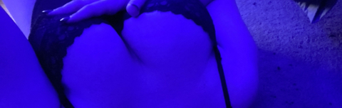 cumslutash header picture leakfans.com