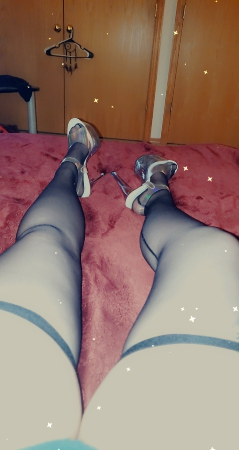 cute_red_head header picture leakfans.com