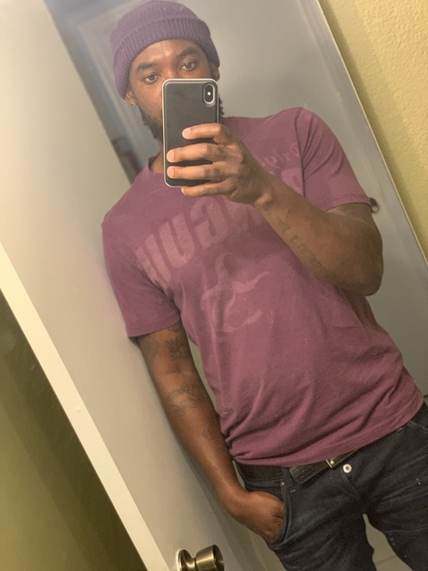 czleee header picture leakfans.com