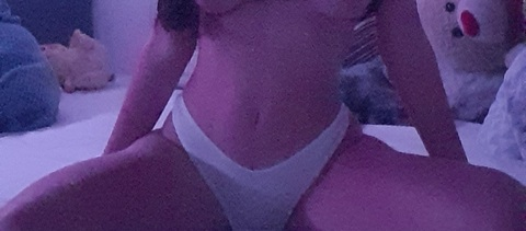 d_a_n_i header picture leakfans.com