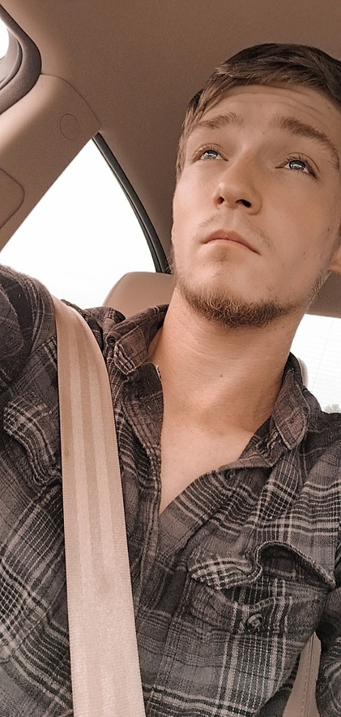 daaron100 header picture leakfans.com