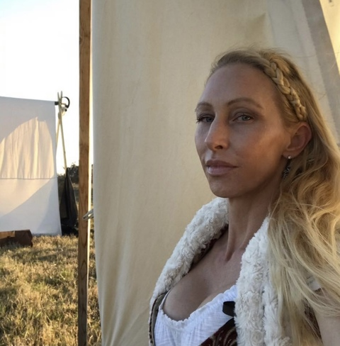 daisyallwood header picture leakfans.com