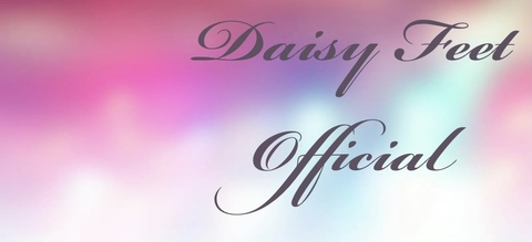 Header of daisyfeetof