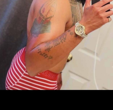 daleluchi header picture leakfans.com