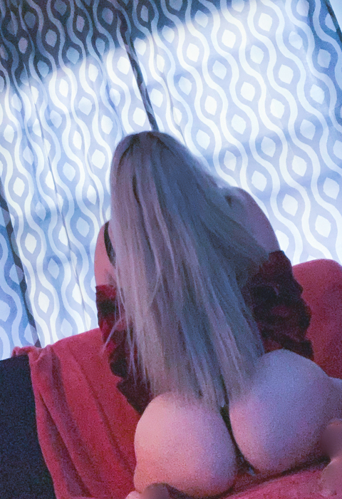 danirose962 header picture leakfans.com