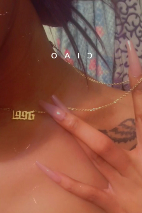 desdiior header picture leakfans.com