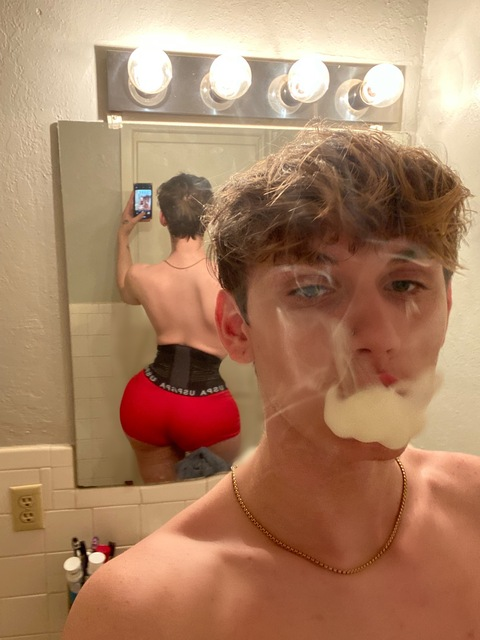 deyluvty header picture leakfans.com