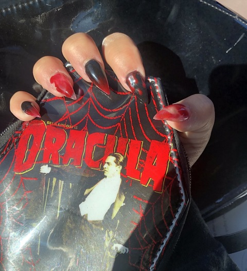 doll_parts1999 header picture leakfans.com