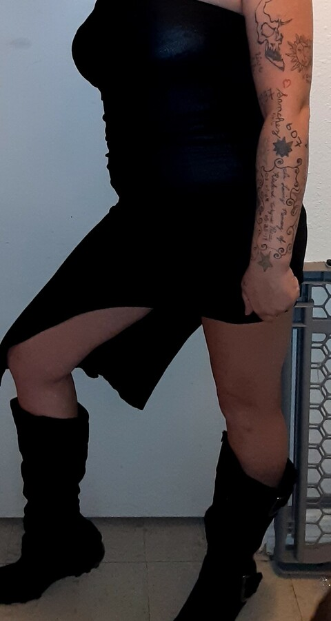 domnicole33 header picture leakfans.com