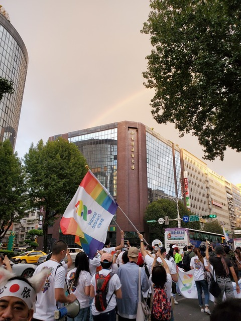 dragonfans header picture leakfans.com