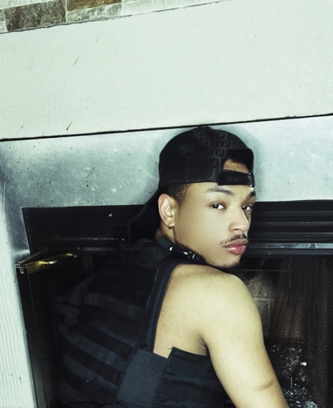 drestealz header picture leakfans.com